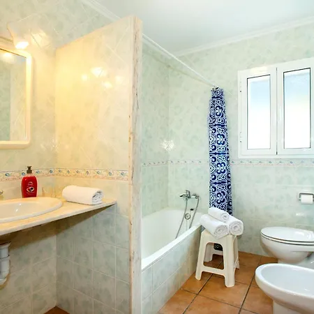 Villa Sonya By Vintage Travel Son Bou