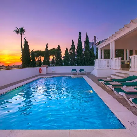 Sonya By Vintage Travel ヴィラ